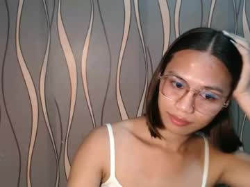 lovely yvoneslu
