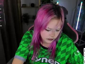 mika vatashi
